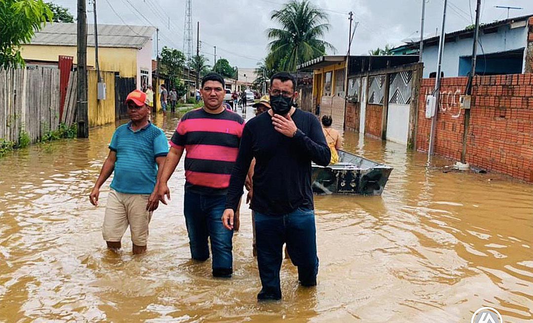 Vereador Hidelgard Pascoal leva assistência aos moradores do bairro Conquista 